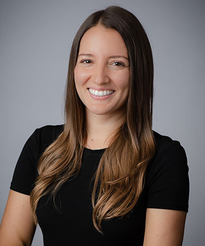 Biography Photo of Alexandra Dinca